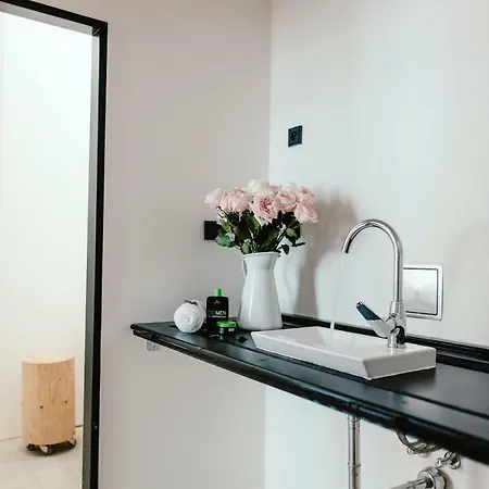 Wake Up Wellness Hostal Brno